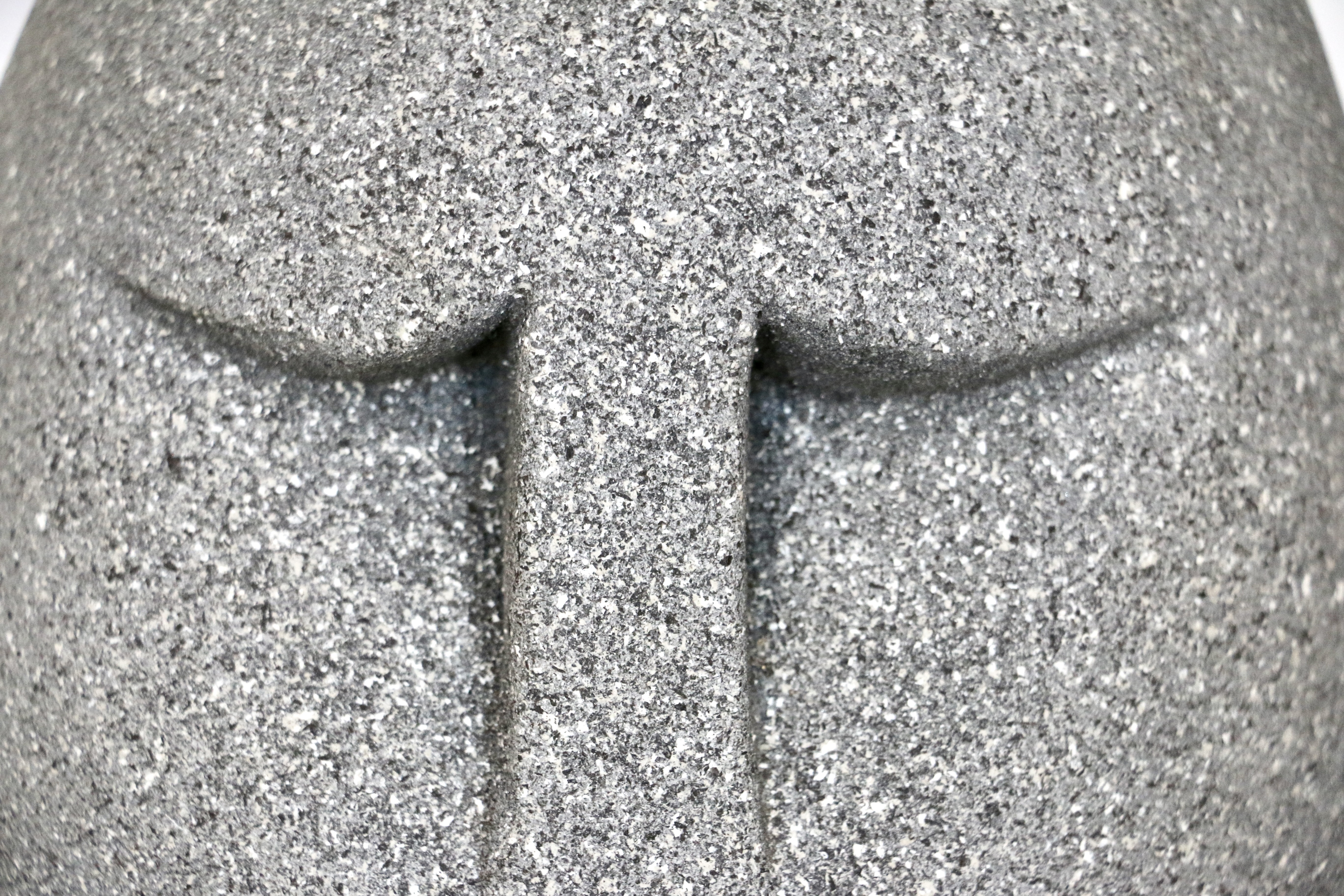 Une tête en matériau composite, France années 60. image 3